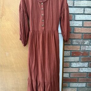 Little Cottonwood Lily Maxi Dress in Long sleeve